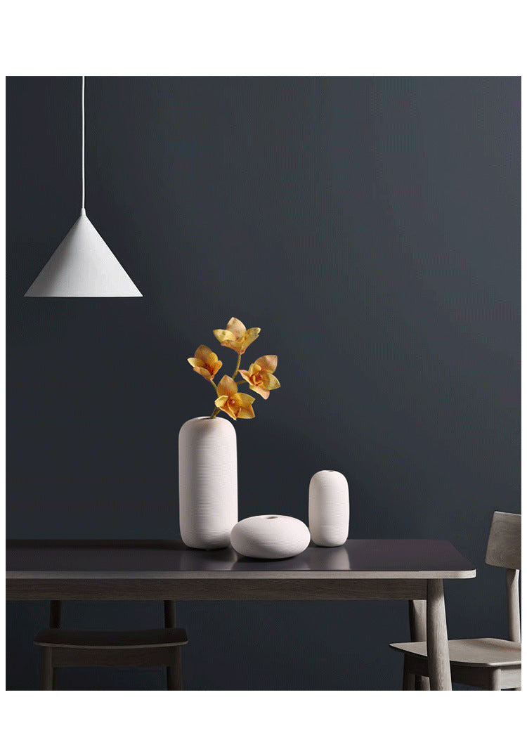 Kairo Ceramic Vase Collection – Modern Minimalist Décor